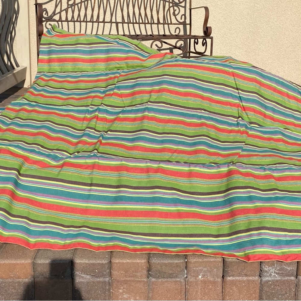 NWT Crate&Barrel set 2 cushions/coated picnic blanket green/red Hutton Stripe - Picture 11 of 11